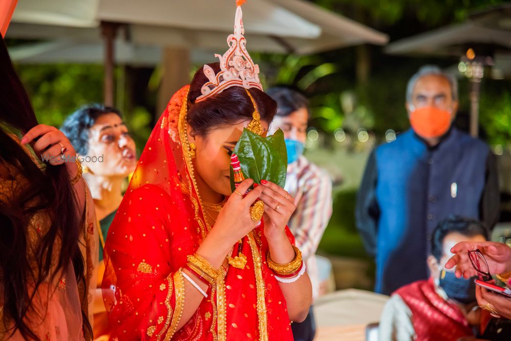 Photo From Rajeshwar & Debkanya Bengoli Wedding - By Witty Shadows