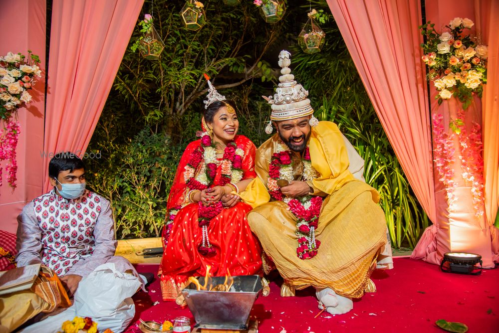 Photo From Rajeshwar & Debkanya Bengoli Wedding - By Witty Shadows