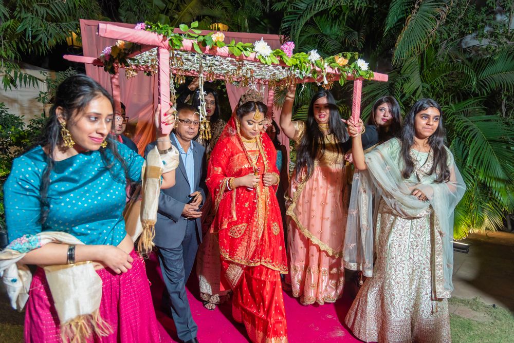 Photo From Rajeshwar & Debkanya Bengoli Wedding - By Witty Shadows