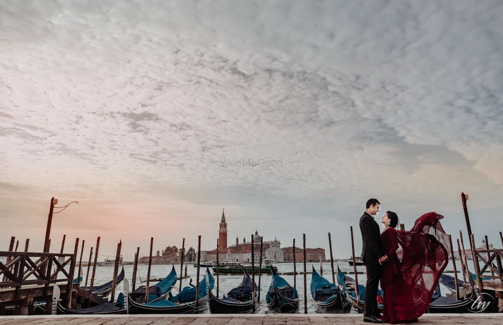 Photo From London & Venice(Prewedding) - By Infinite Memories