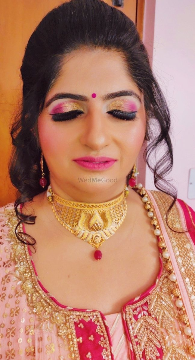 Photo From Party Makeup Looks - By Divas By Neetu