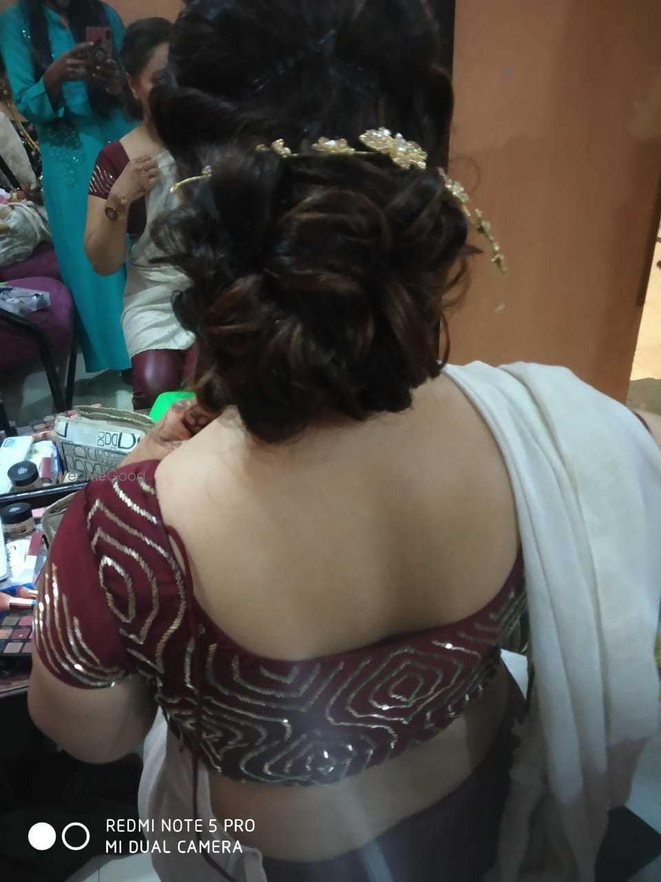 Photo From bridal hairstyle - By Sana Makeup Artistry