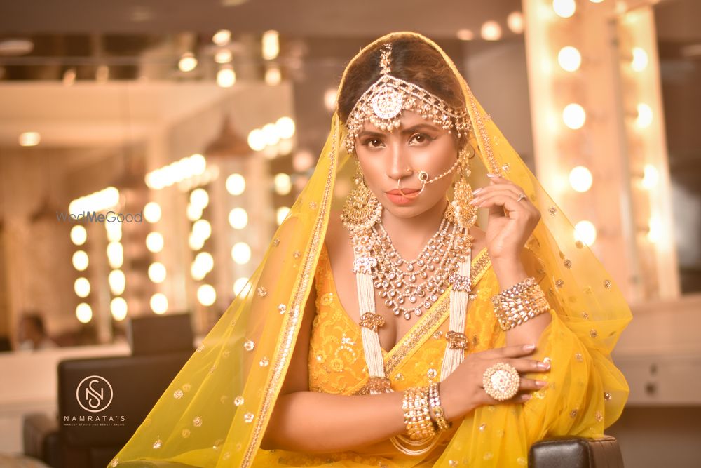 Photo From Sabyasachi Style bride - By Namrata's Studio