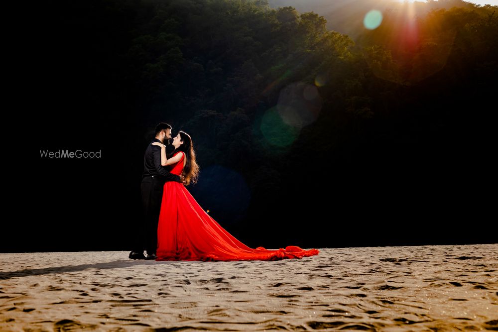 Photo From Pre-Wedding - By Balaji Photography