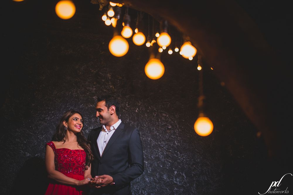 Photo From Pooja + Sandeep  Pre Wedding - By Purushottam Deb Photoworks