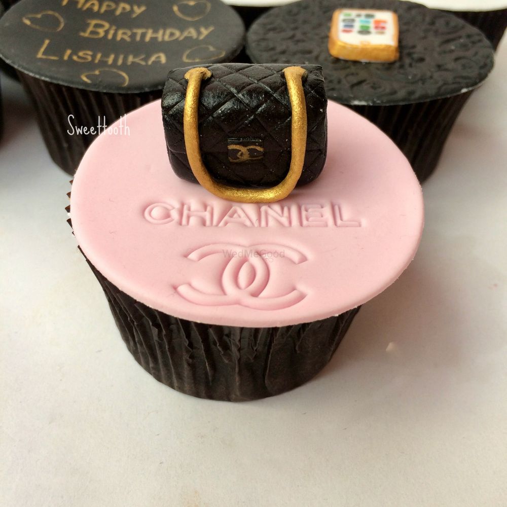 Photo From Customised Cupcakes - By Sweettooth