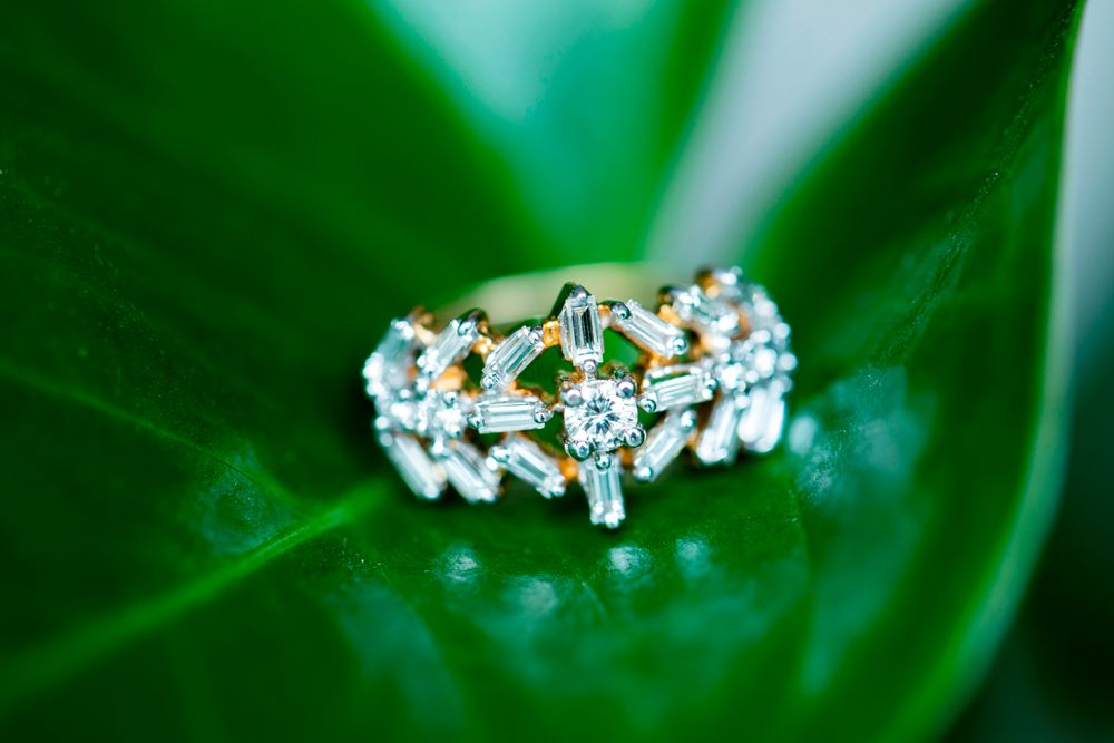 Photo From Diamond Rings Middle Range - By Diamonds In A Velvet Box