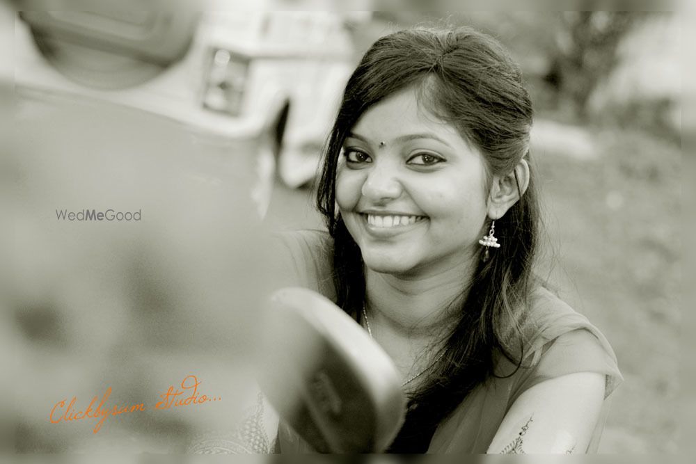 Photo From Mehendi & Haldi - By Clickbysam Studio