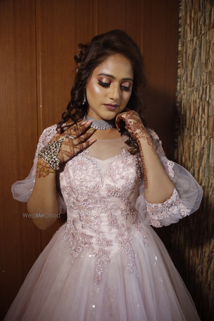 Photo From Nikita’s morning Engagement look - By Makeup by Pavani