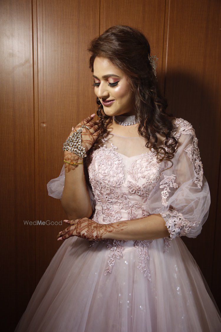 Photo From Nikita’s morning Engagement look - By Makeup by Pavani