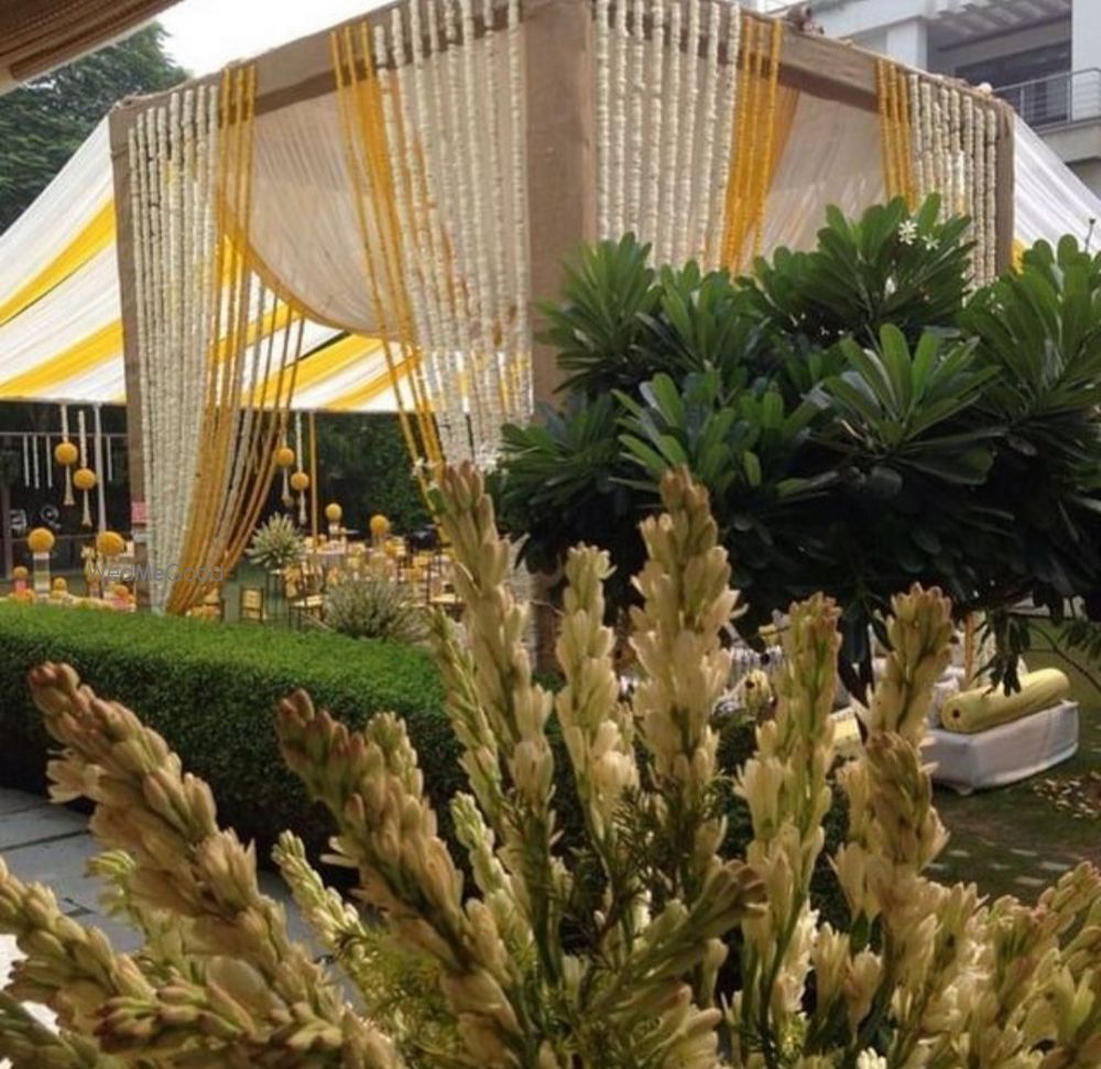 Photo From yellow & white theme - By The Wedding Artistry