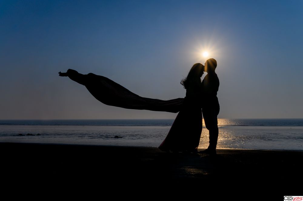 Photo From Pre-wedding shoot - By Sonal Bandbe Photography
