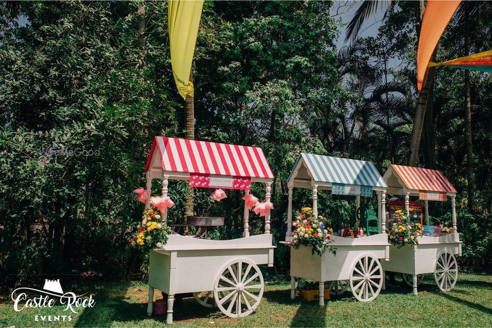 Photo From Somewhere Over The Rainbow - By Castle Rock Events