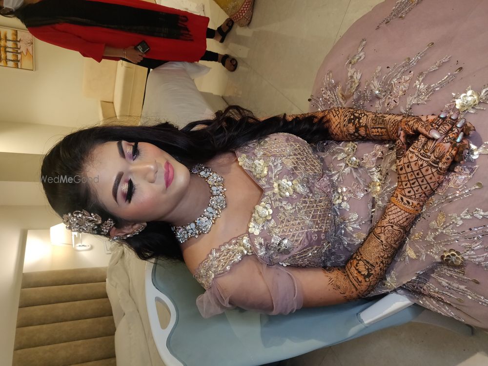 Photo From Bride Anushri's sangeet - By Makeup Elegance by Munmun