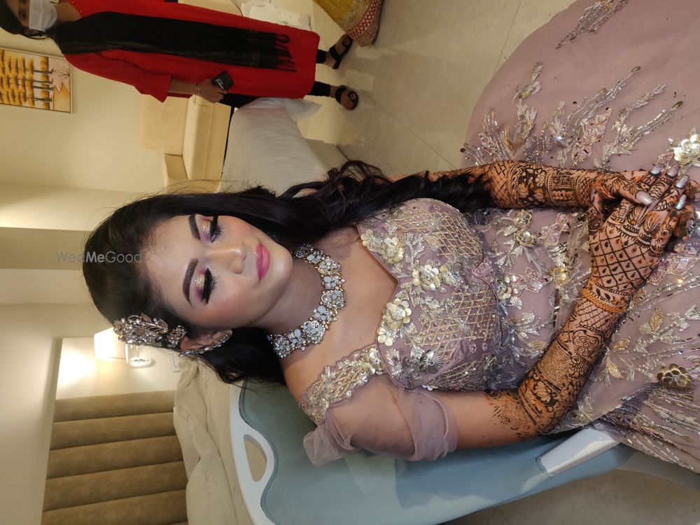 Photo From Bride Anushri's sangeet - By Makeup Elegance by Munmun