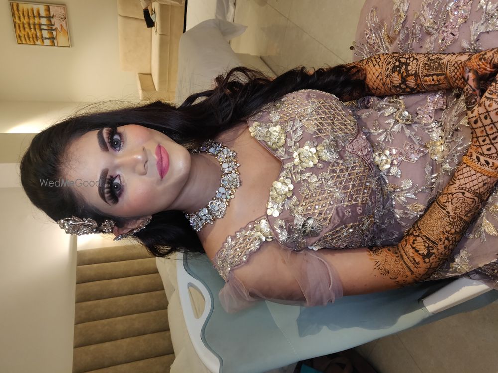 Photo From Bride Anushri's sangeet - By Makeup Elegance by Munmun