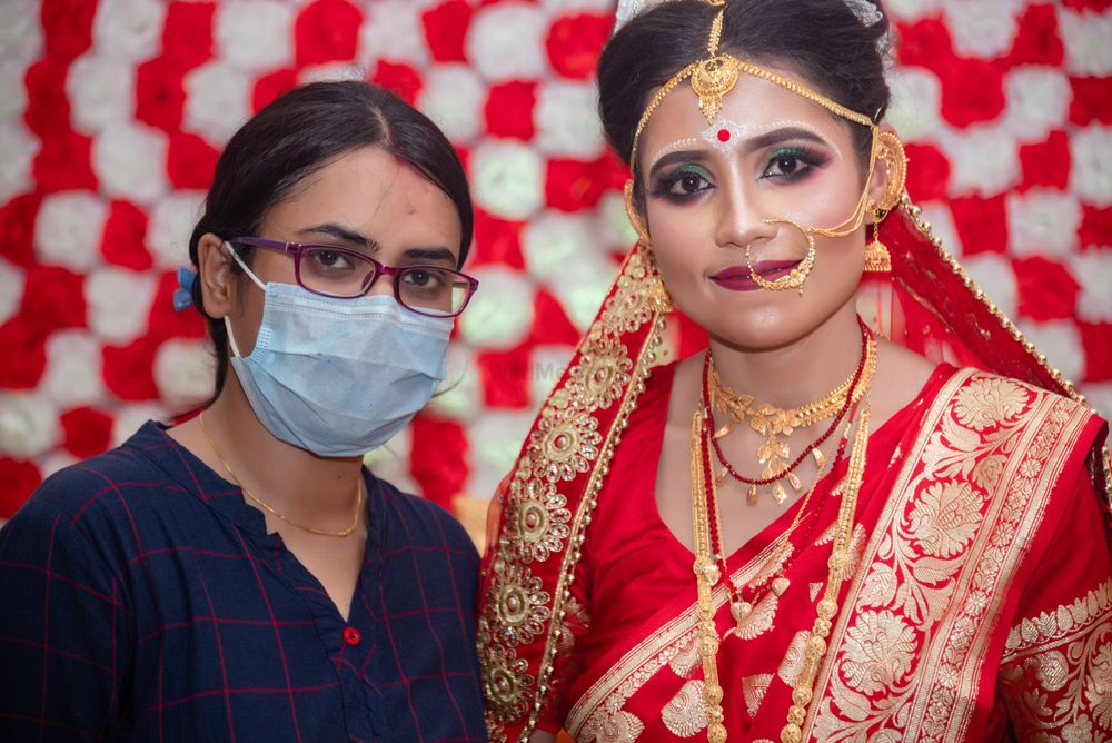 Photo From Puja's Wedding - By Lopa's Makeover and Studio Gouri