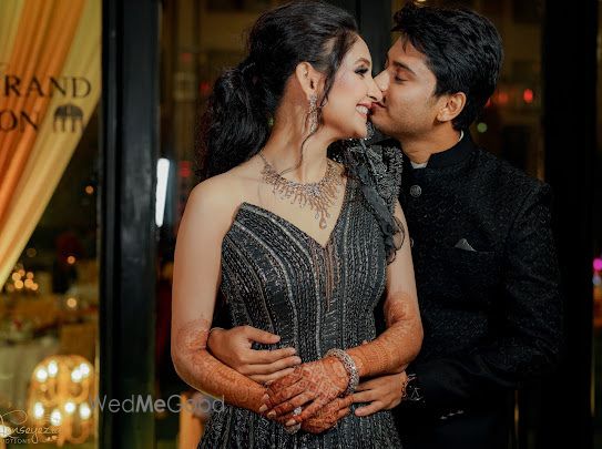 Photo From Shraddha & Pratyush - By Lenseyezia Productions