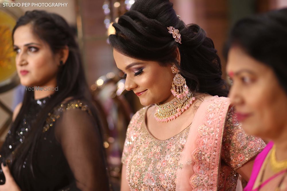 Photo From Sagan Bride Swati - By Manisha Batra Makeovers