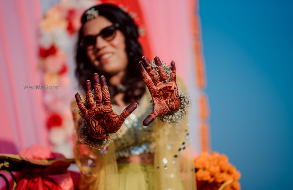 Photo From Haldi  Mehendi Stories - By Sunshine Studio