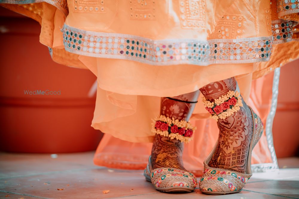 Photo From Haldi  Mehendi Stories - By Sunshine Studio