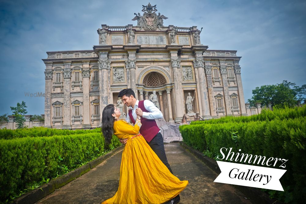 Photo From pre wedding - By Shimmerz Gallery