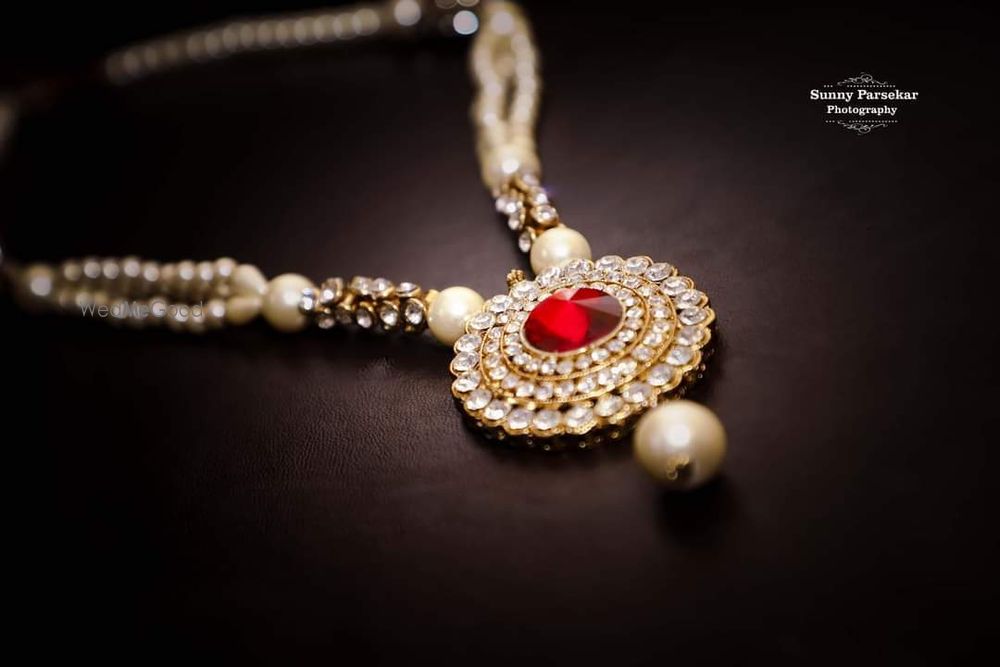 Photo From groom dressing - By Sunny Parsekar Photography
