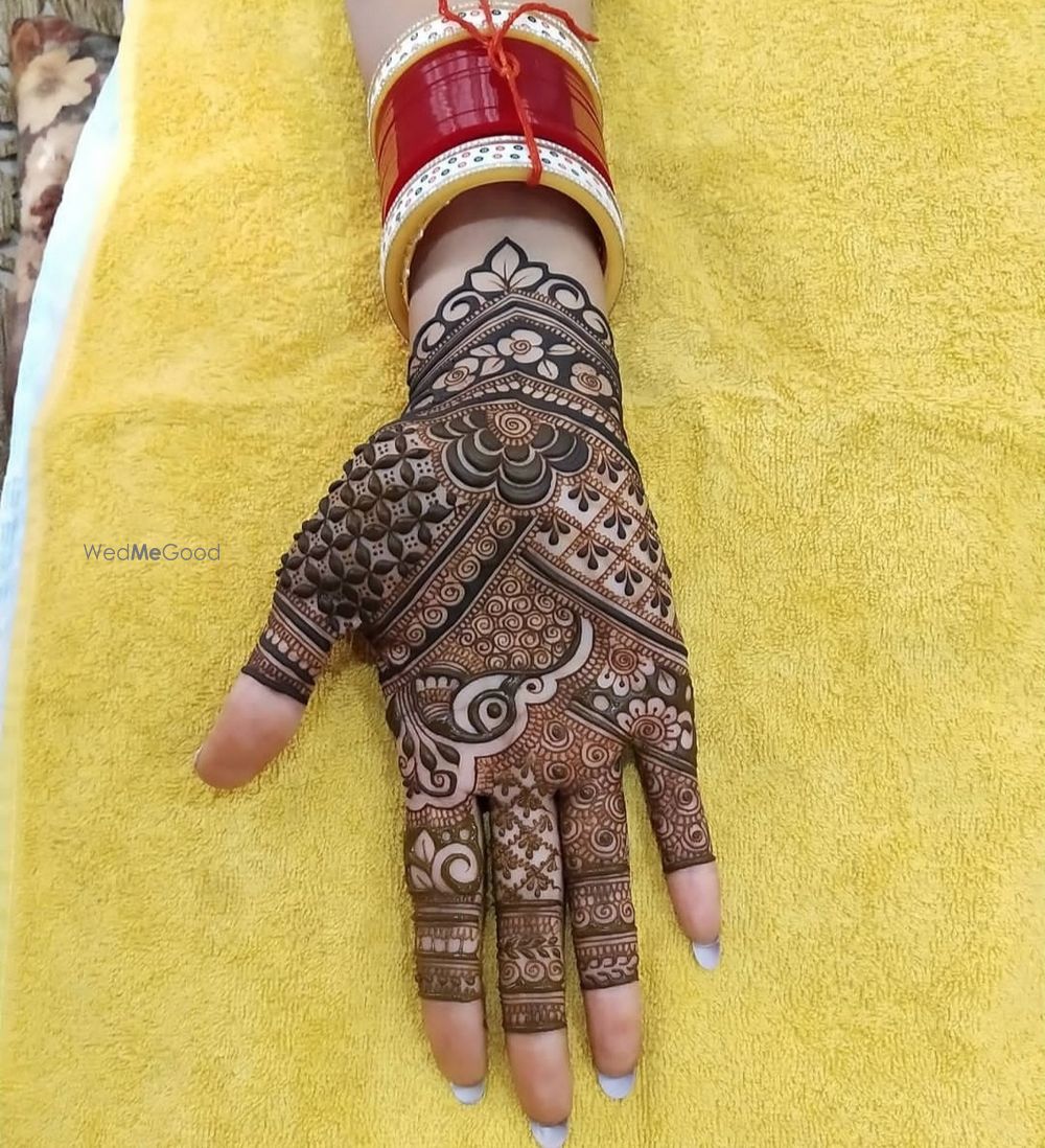 Photo From New Letest Guest Mehndi Designs 2024 - By Amar Mehndi Artist