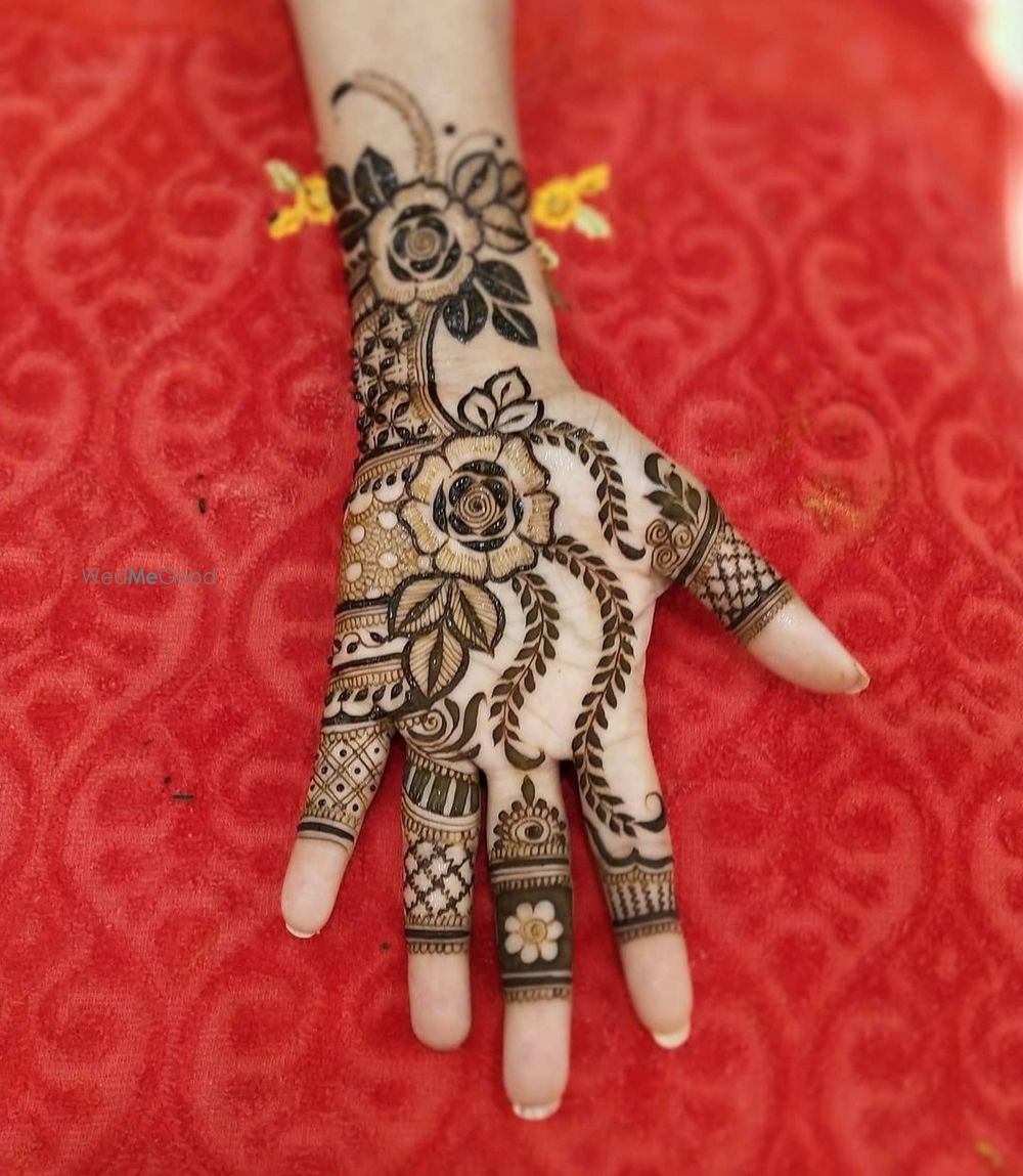 Photo From New Letest Guest Mehndi Designs 2024 - By Amar Mehndi Artist