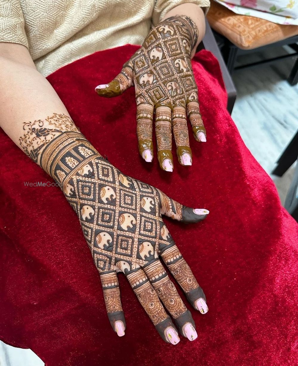 Photo From New Letest Guest Mehndi Designs 2024 - By Amar Mehndi Artist