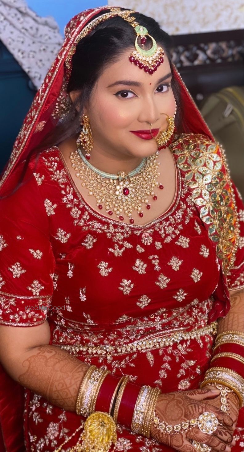 Photo From North Indian Bride Surbhi Sinha - By Makeovers By Jinisha Gandhi