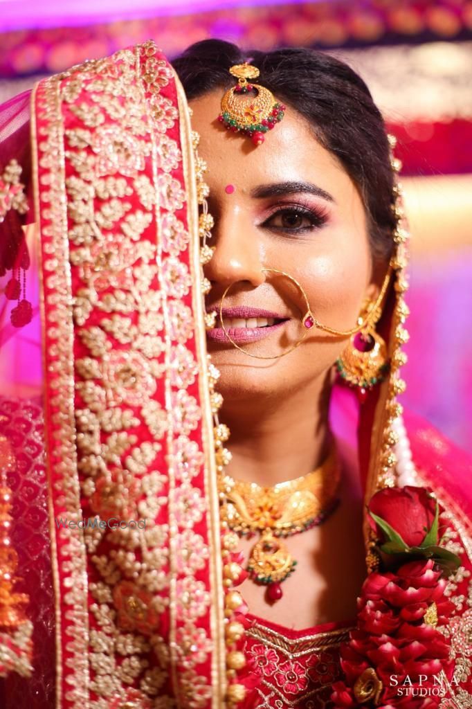 Photo From Bride Pooja - By Manisha Batra Makeovers