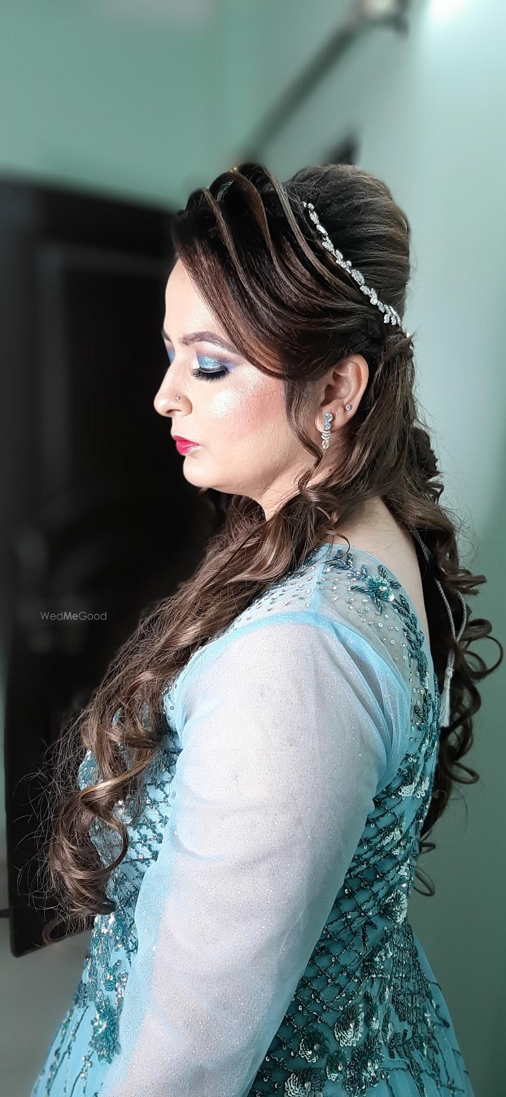 Photo From Bridal Hairdos - By Manisha Batra Makeovers