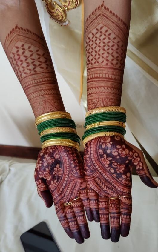 Photo From Bride Aarathi - By Mehendified by Sarah