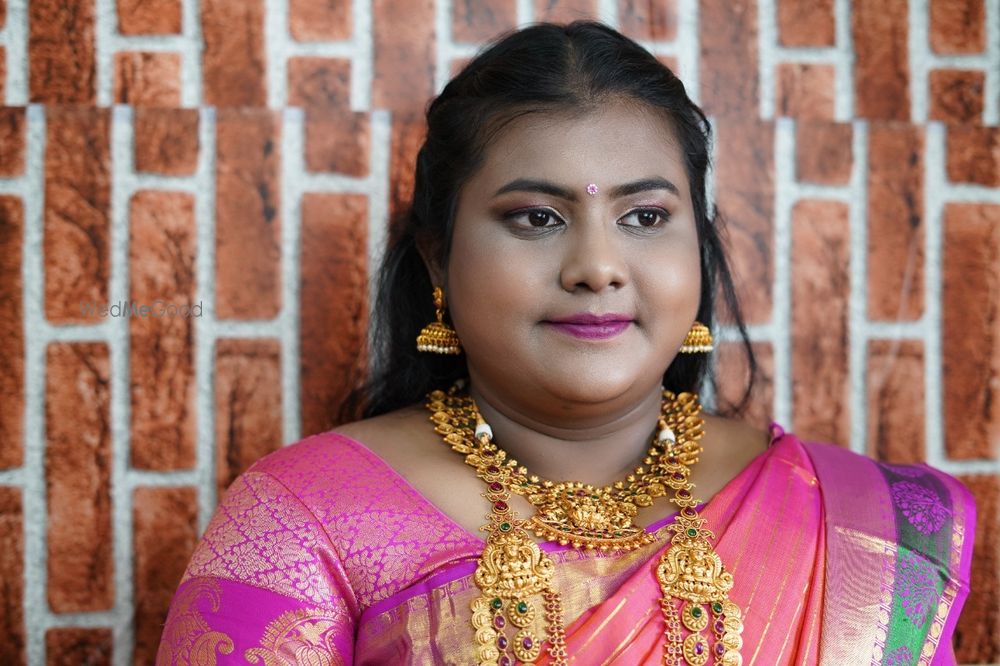 Photo From South Indian Engagement Makeup ? - By Shree Priya Makeovers