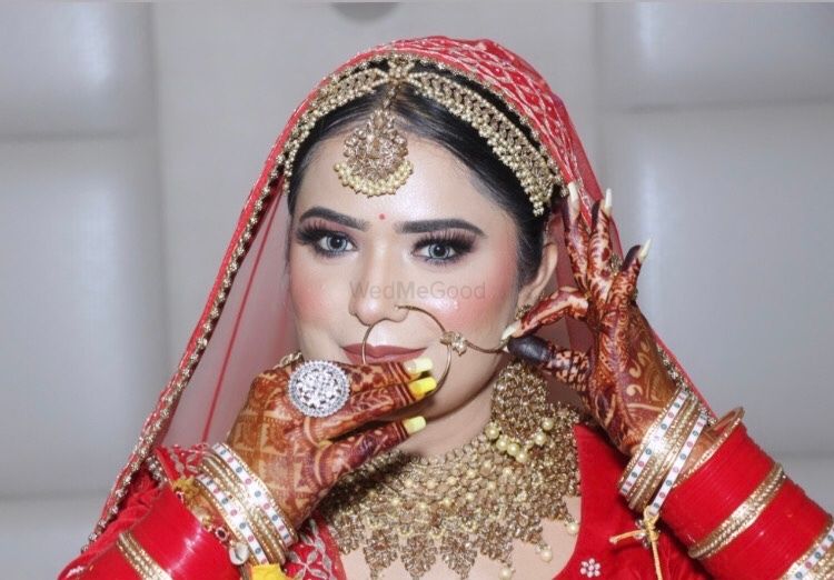 Photo From Gorgeous Bride Shivani - By DDG Makeovers