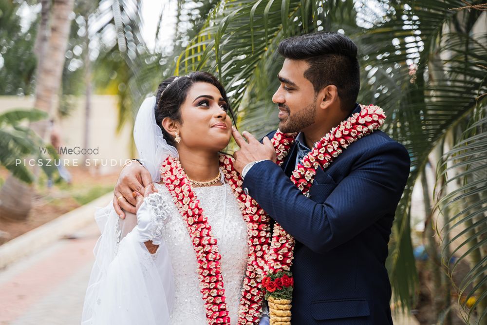 Photo From Manovictor weds Niviniya Priya - By Picszure Studio's