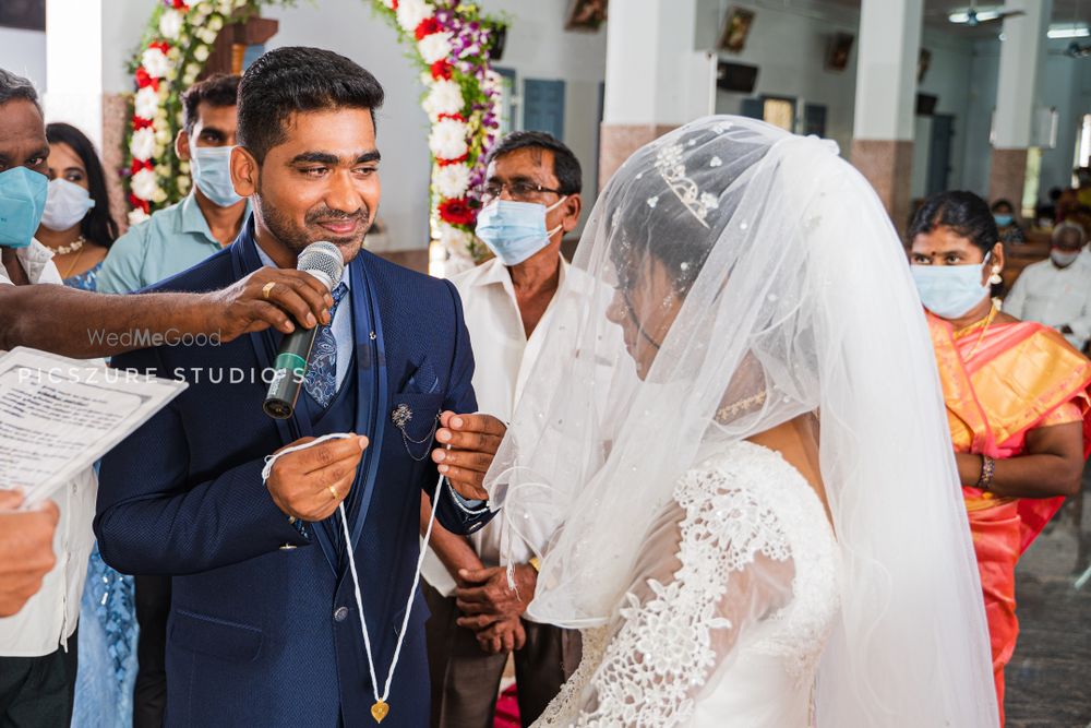 Photo From Manovictor weds Niviniya Priya - By Picszure Studio's