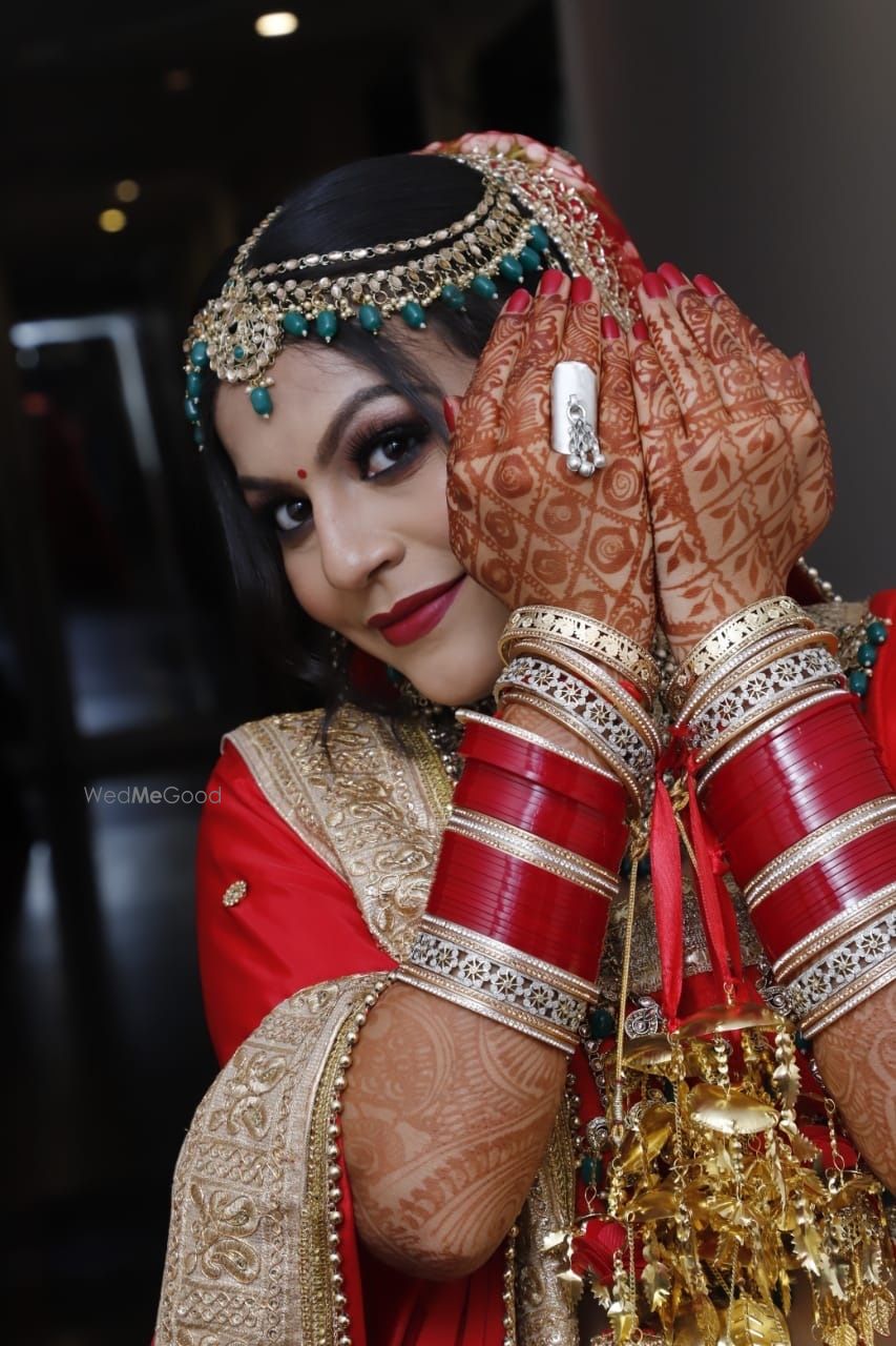 Photo From Harsimran’s Bridal makeup - By Makeup by Pavani