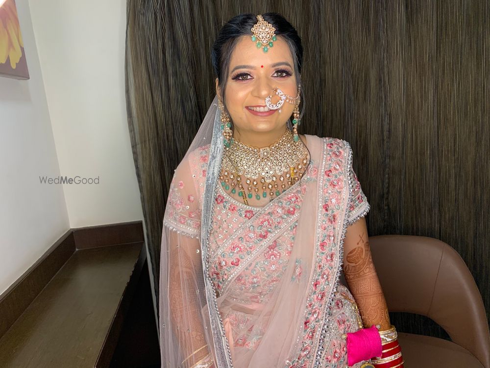 Photo From Sonam for her reception - By Aayushi Makeovers