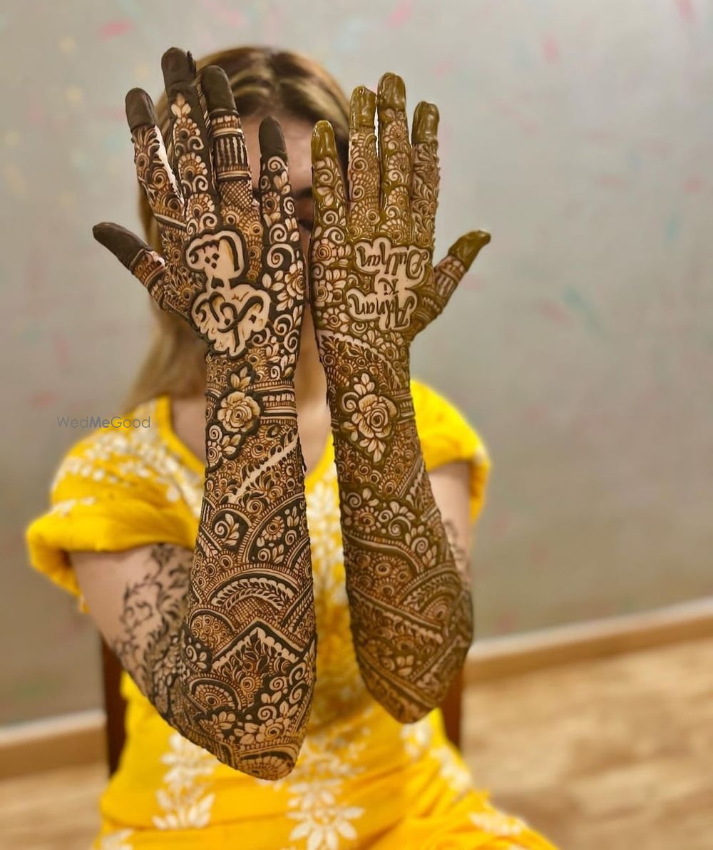 Photo From 2022 Latest Design - By Raj Mehendi Artist