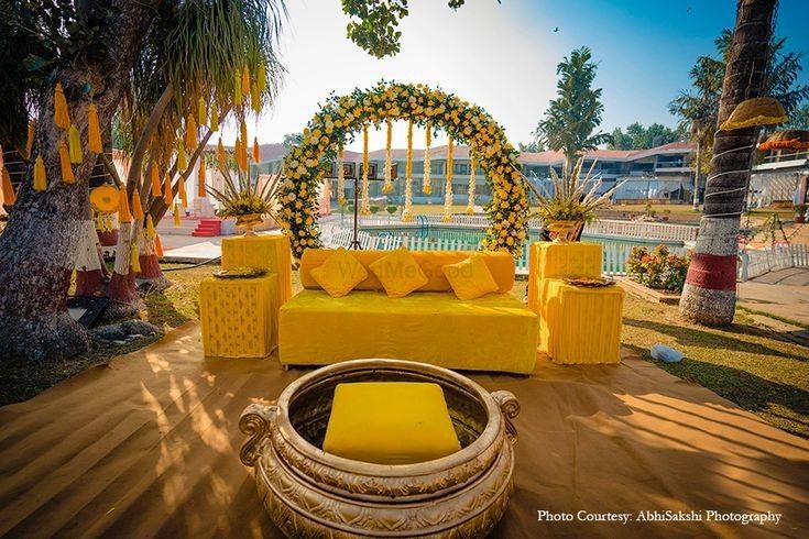 Photo From Haldi & Mehendi decor - By Decor by Aditya