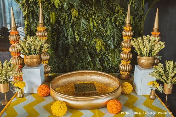 Photo From Haldi & Mehendi decor - By Decor by Aditya