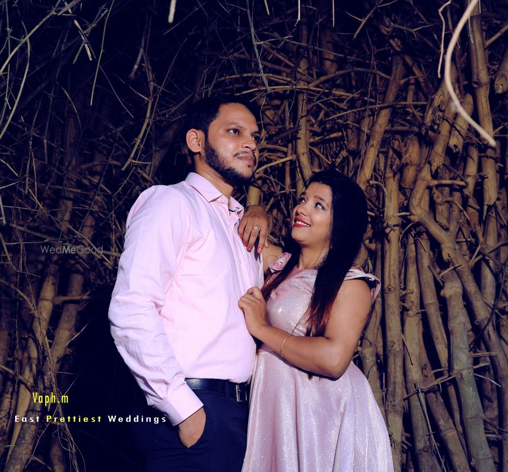 Photo From Jyoti Ranjan & Pratikshya Pre wedding - By Vaph.m