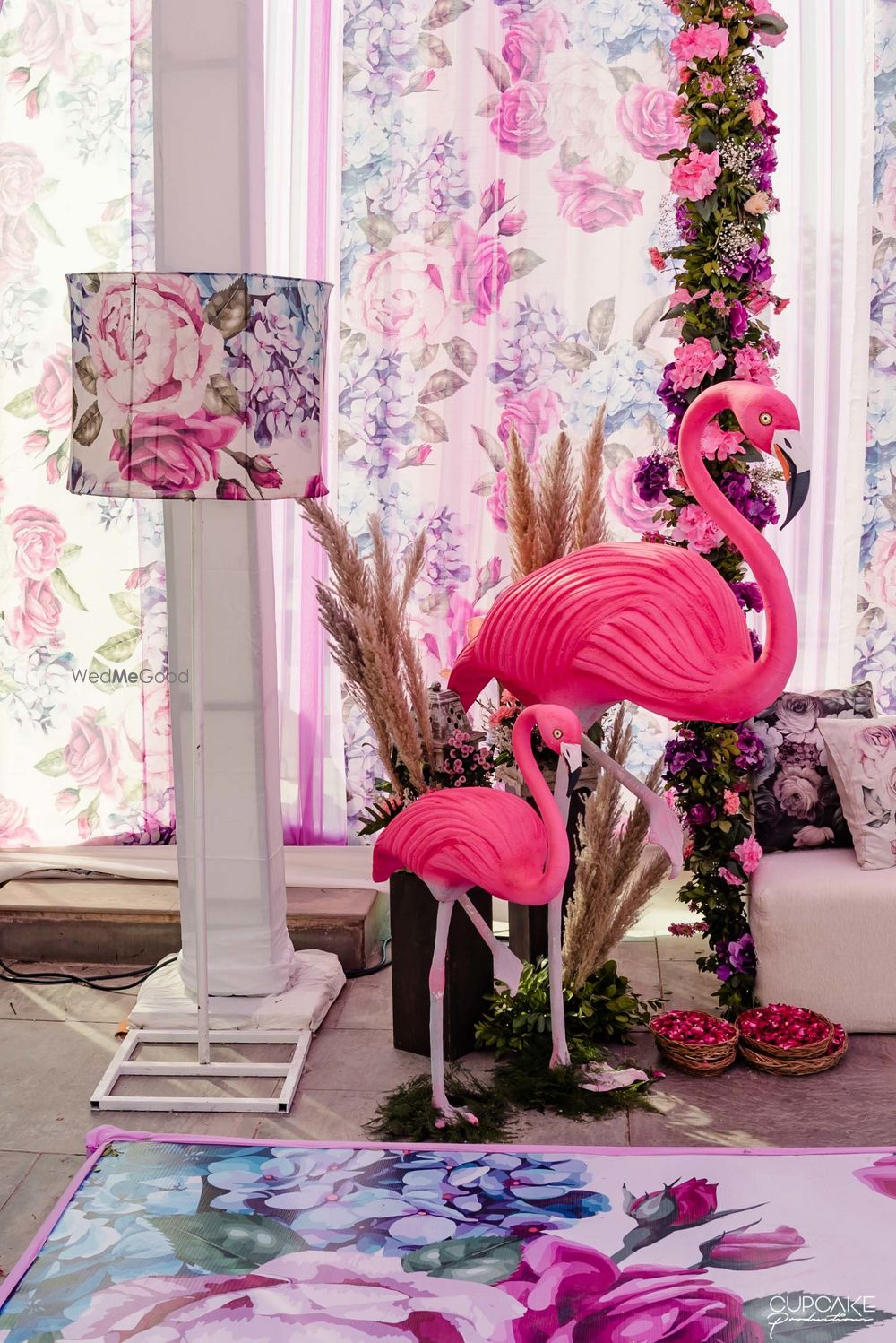 Photo of Flamingo theme decor