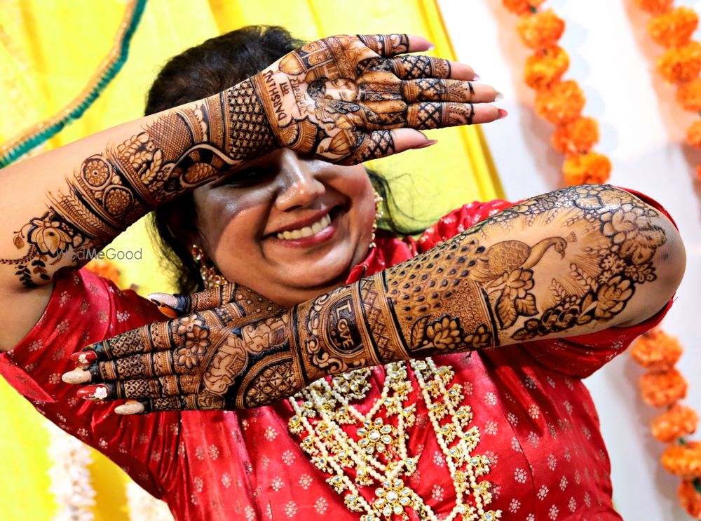 Photo From Bride : Darshini shah - By Mehendi by Bhavna & Pinky