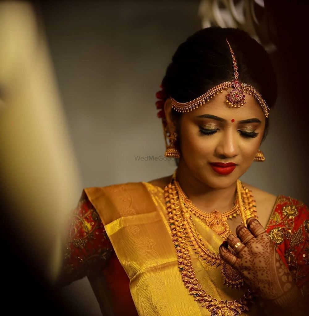 Photo From Reception Bride - By Dharas Makeup