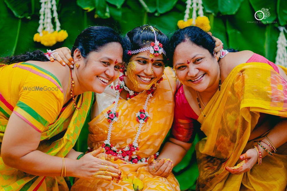 Photo From Mounica's | Haldi Ceremony | Candid Pictures - By Creative Cloud Designs