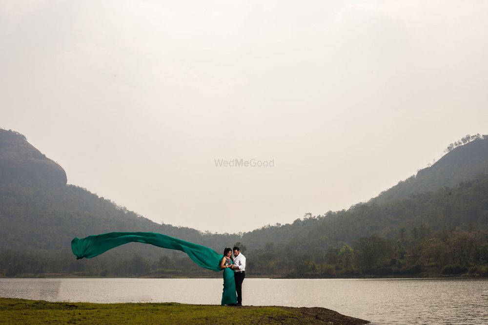 Photo From pre wedding - By Pixcellent Weddings