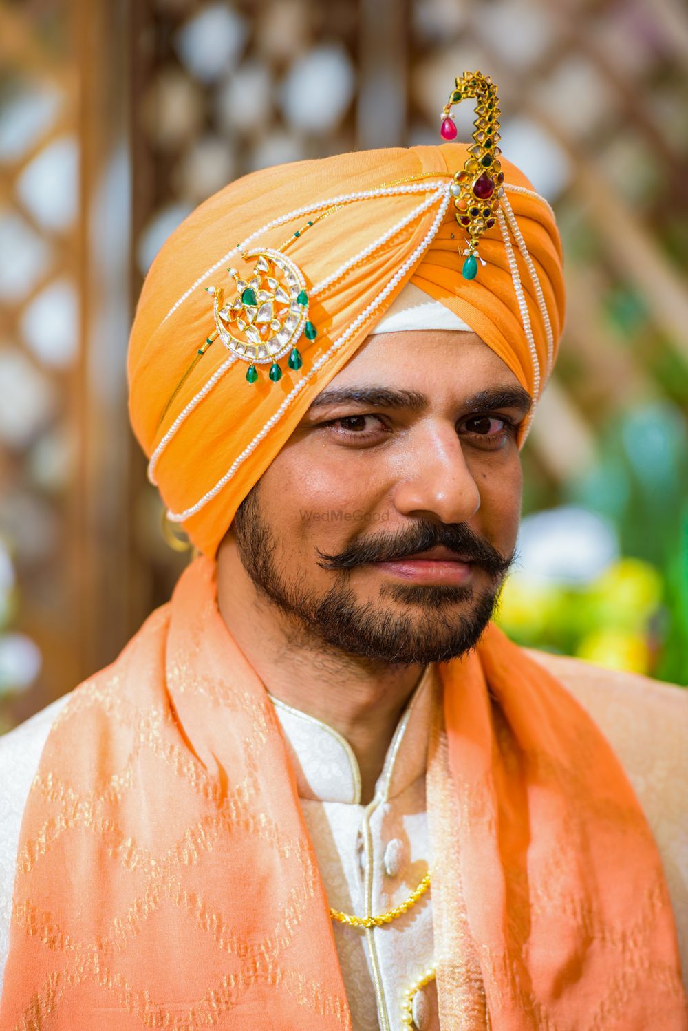 Photo of Unique groom pagri in offbeat colour